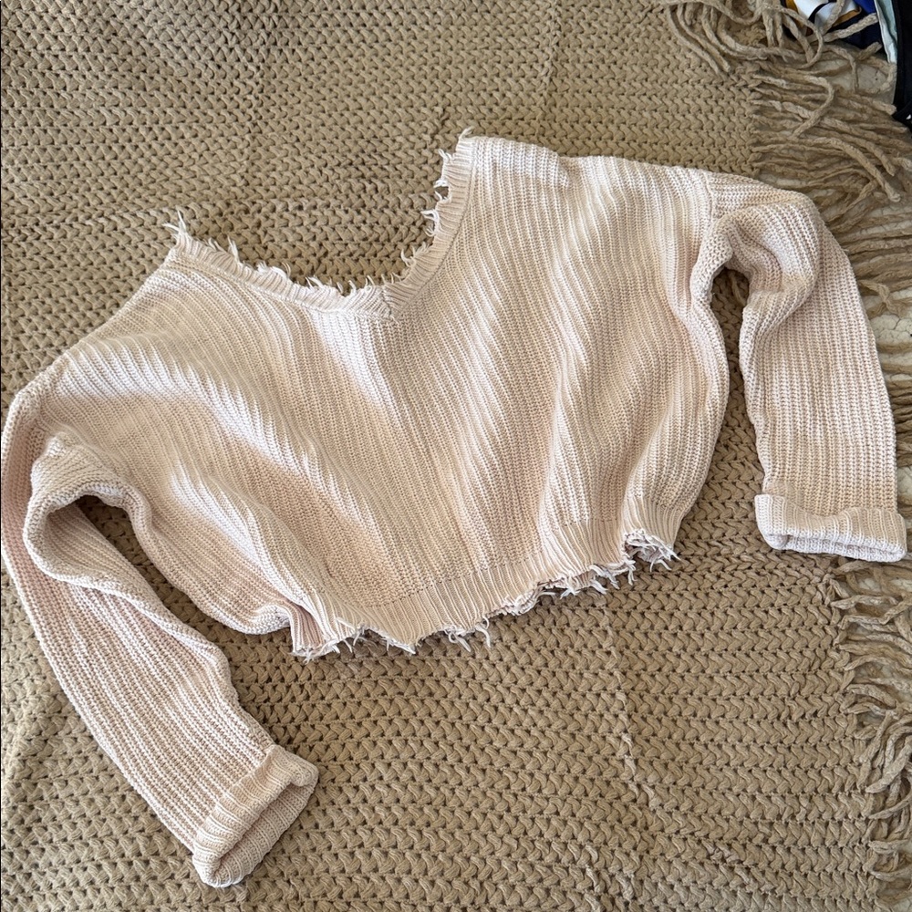Cropped Distressed Knit Sweater - Cream